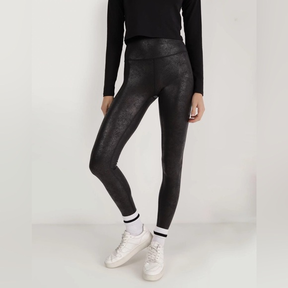 aerie Pants - Offline Aerie The Hugger High Waisted Crackle Legging